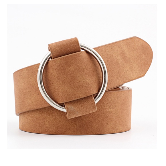 Star Posh Accessories - Butterscotch Tan Textured Faux Leather Circle Belt